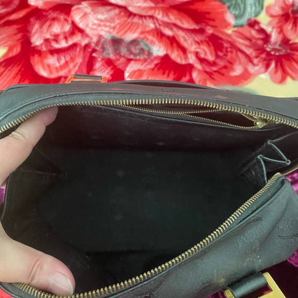 MCM bag - Picture 7 of 9